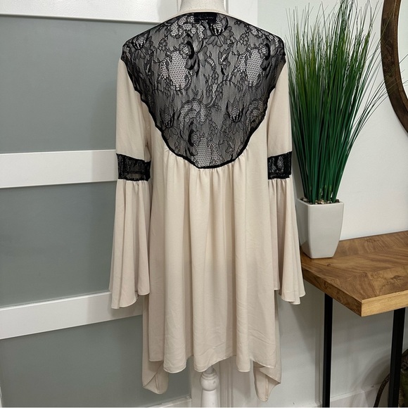 Joseph Ribkoff Tunic Top Style 183495 Bell Sleeve SZ 10 Champange Blk Lace Boho - Picture 8 of 8